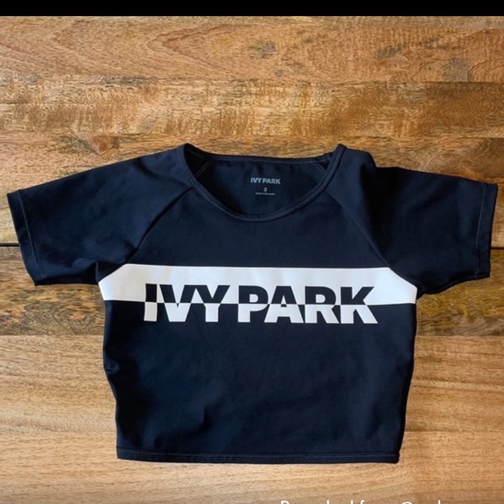 Ivy park crop top
